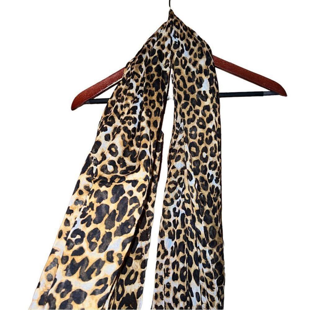 Nicole Marciano cheetah print infinity scarf